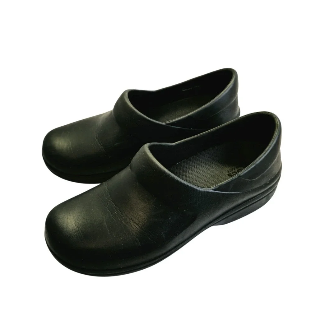 Crocs On The Clock Black Work Slip-Resistant Clogs Shoes Women 10 Men 8 EU 42